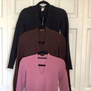 Beautiful. vintage Henri Bendel size large.